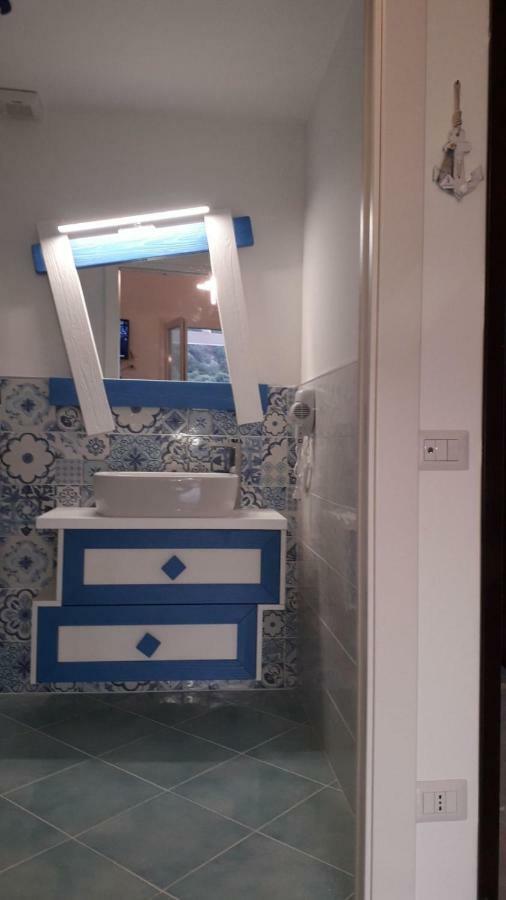 Aquamarine Apartment Nel Cuore Di San Vito San Vito Lo Capo Eksteriør bilde